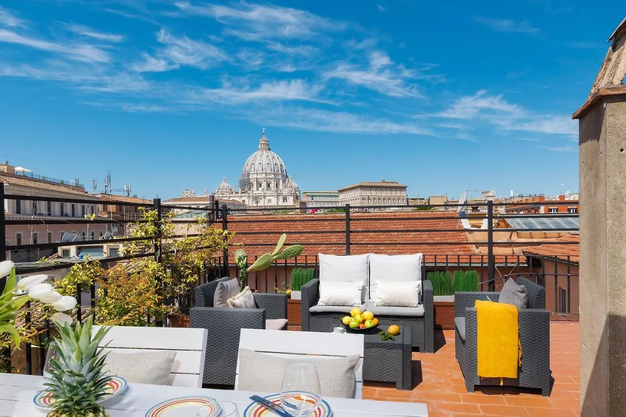 Unique View Over St. Peter\'S Dome! location